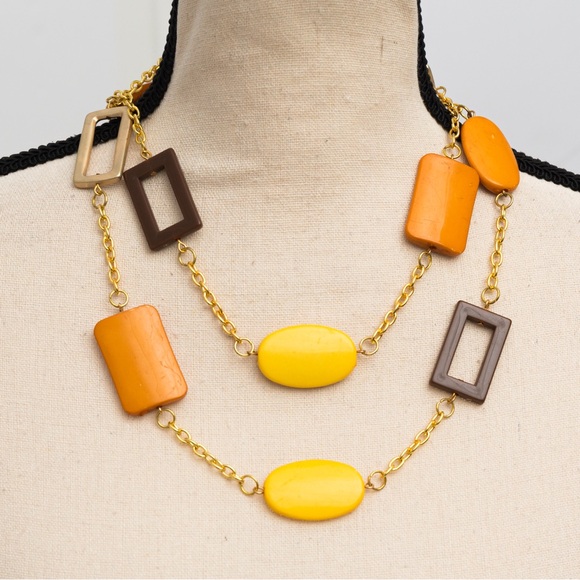 Longer length necklace geometric shapes 60s vibe gold, yellow, orange & brown - Picture 8 of 11